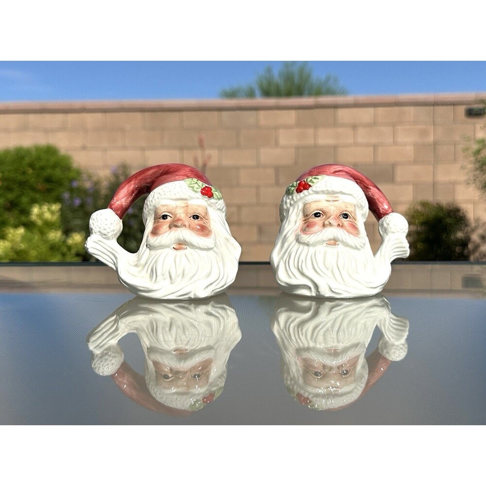 VTG Pair of Porcelain Santa Head Salt & Pepper Shakers by House of Lloyd 1997